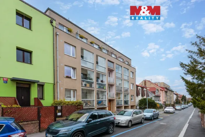 Pronájem bytu 1+kk, Praha - Strašnice, Královická, 25 m2