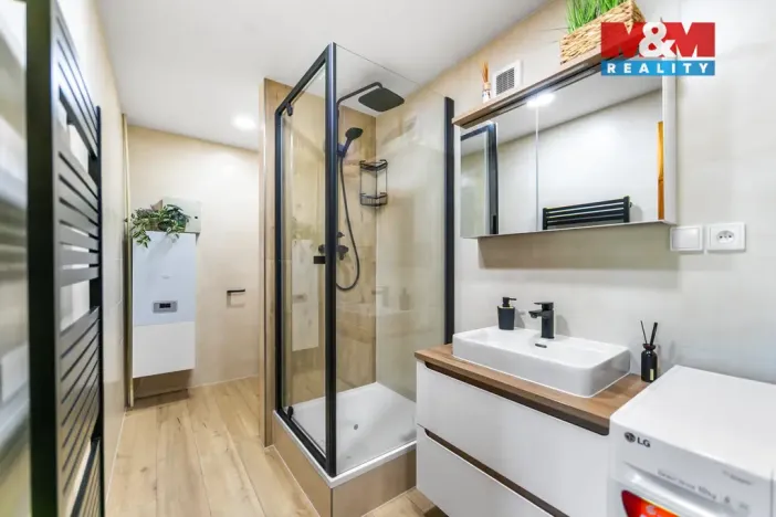 Prodej rodinného domu, Postoloprty - Strkovice, 180 m2