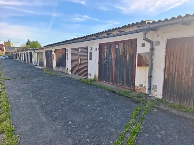 Prodej garáže, Horšovský Týn, Vrchlického, 18 m2