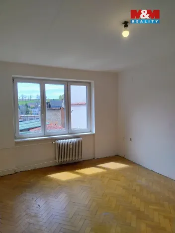 Prodej bytu 2+1, Budišov nad Budišovkou, náměstí Republiky, 50 m2