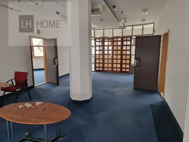 Pronájem obchodního prostoru, Plzeň, 30 m2