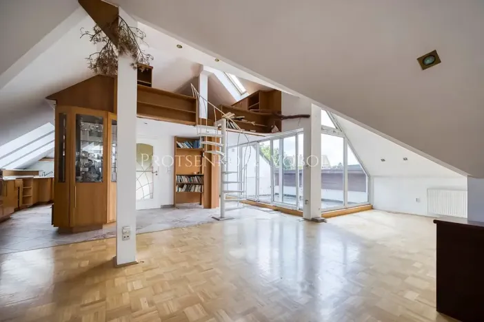 Prodej vily, Bechyně, Čechova, 660 m2