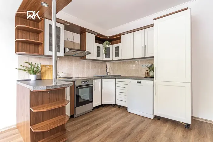 Prodej rodinného domu, Zásmuky, Komenského nám., 133 m2
