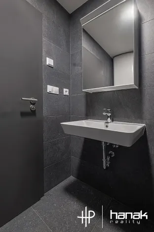 Pronájem bytu 2+kk, Brno, Nachová, 38 m2