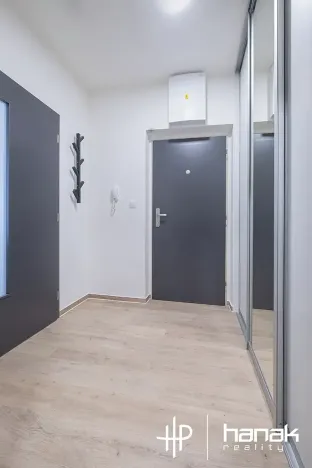 Pronájem bytu 2+kk, Brno, Nachová, 38 m2