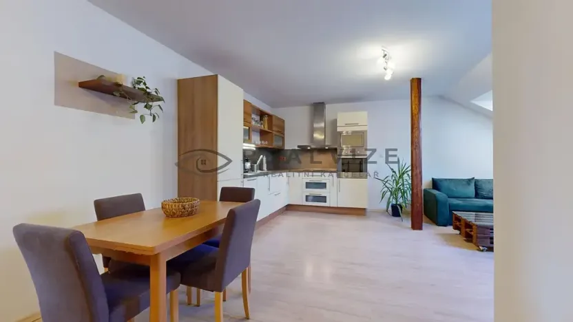 Prodej bytu 3+kk, České Budějovice, Skuherského, 76 m2