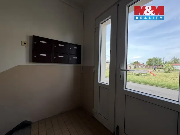 Prodej bytu 1+1, Nové Sedlo, Hůrecká, 36 m2