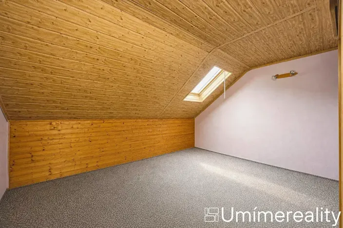 Prodej rodinného domu, Chbany, 150 m2