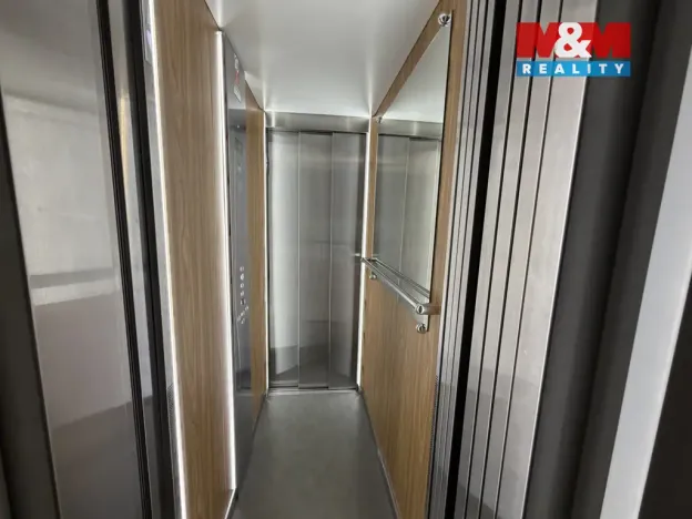 Prodej bytu 3+kk, Ostrava - Mariánské Hory, U Dvoru, 59 m2