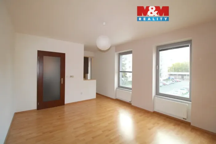 Pronájem bytu 1+kk, Kolín, Roháčova, 29 m2