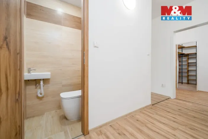 Pronájem bytu 3+1, Ústí nad Labem - Neštěmice, Sibiřská, 80 m2