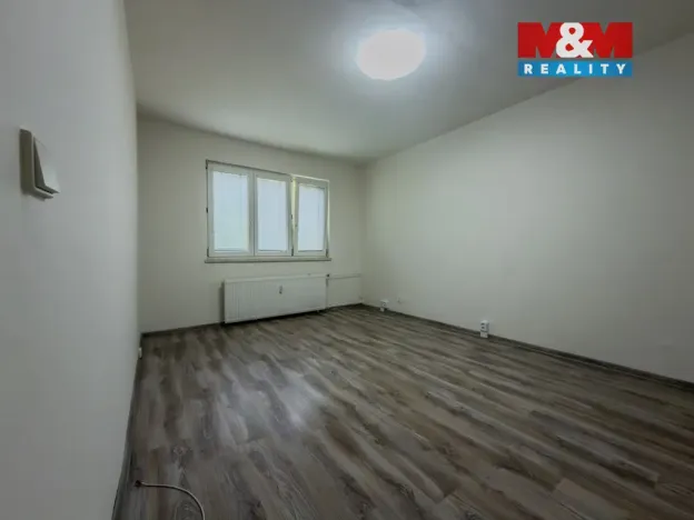 Prodej bytu 1+1, Orlová - Lutyně, Na Stuchlíkovci, 36 m2