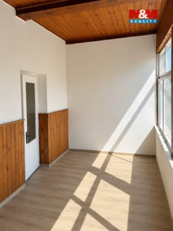 Pronájem bytu 1+1, Benešov nad Ploučnicí, Děčínská, 51 m2