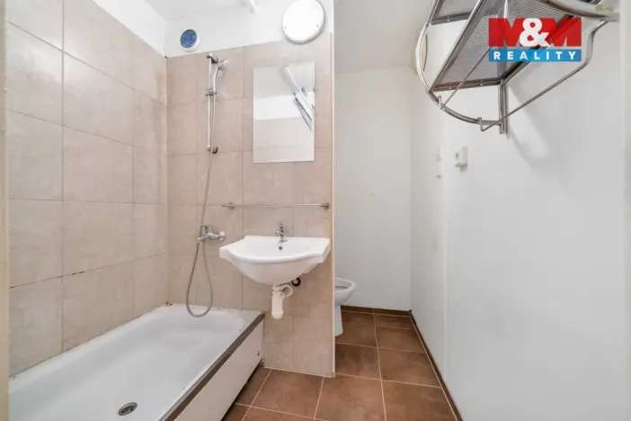 Prodej bytu 1+kk, Plzeň, Krašovská, 32 m2