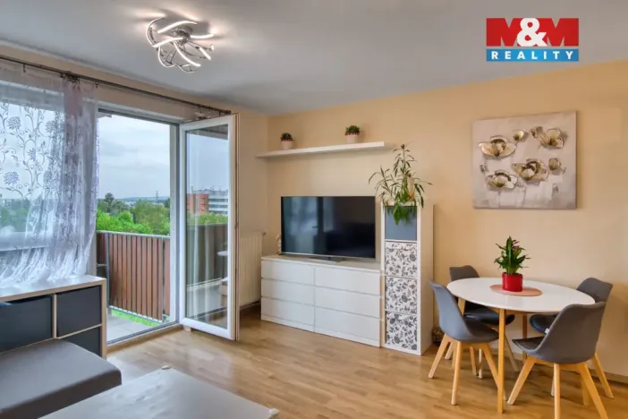 Prodej bytu 2+kk, Praha, Sazovická, 52 m2