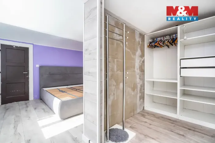 Prodej rodinného domu, Lužná, 165 m2