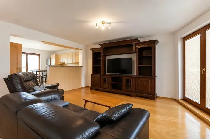 Pronájem rodinného domu, Praha - Nebušice, Nad Želivkou, 262 m2