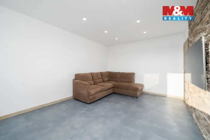 Prodej bytu 3+1, Ústí nad Labem - Severní Terasa, Svojsíkova, 68 m2