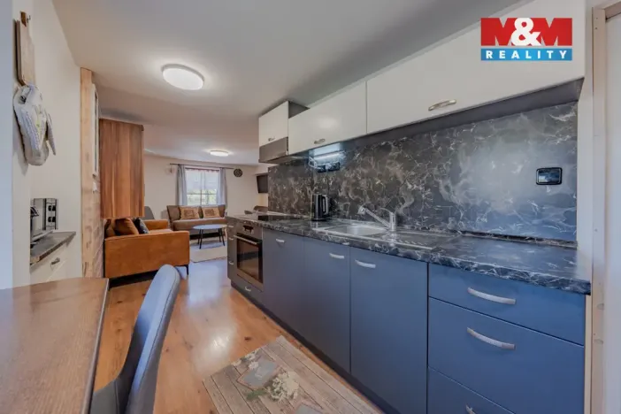 Prodej rodinného domu, Velké Karlovice, 180 m2