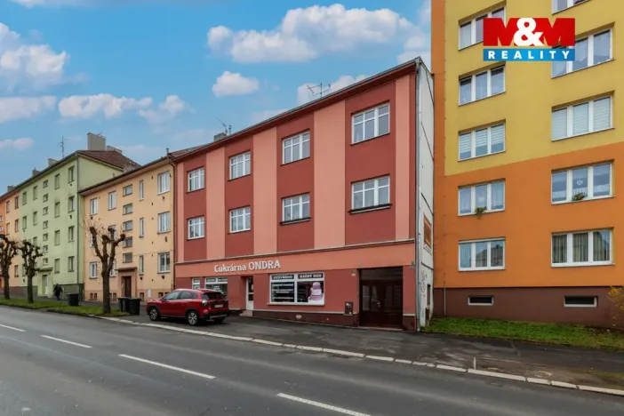 Prodej bytu 3+1, Karlovy Vary, Závodu míru, 59 m2
