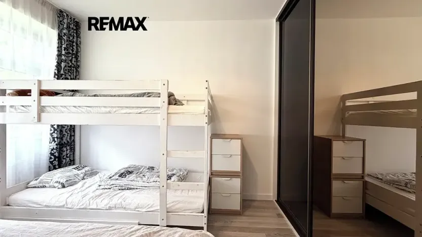 Pronájem bytu 2+kk, Praha - Kyje, Pelušková, 38 m2