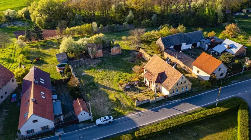 Prodej pozemku pro bydlení, Svojetín, 3831 m2