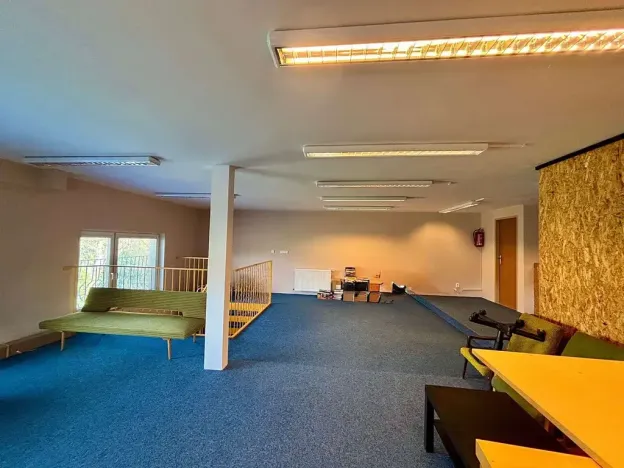 Pronájem obchodního prostoru, Praha - Kunratice, Suppého, 150 m2