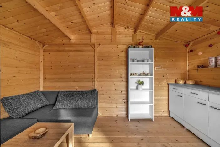 Prodej zahrady, Rybitví, 148 m2