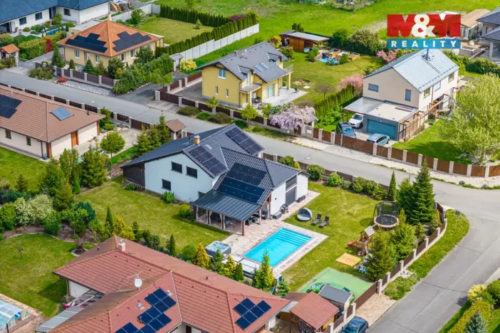 Prodej rodinného domu, Křenice, Šípková, 183 m2