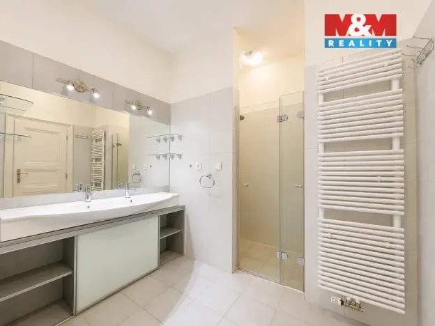 Prodej bytu 4+kk, Praha - Nové Město, Pod Slovany, 85 m2