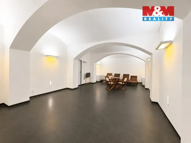 Prodej bytu 4+kk, Praha - Nové Město, Pod Slovany, 85 m2
