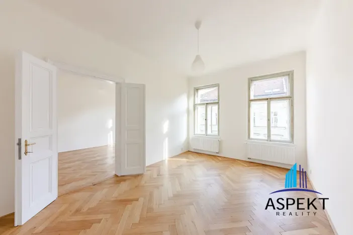 Pronájem bytu 2+1, Praha - Smíchov, Zborovská, 70 m2