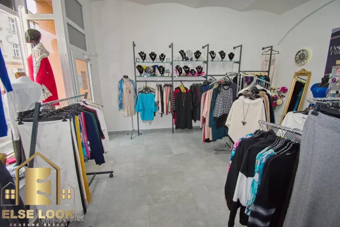 Pronájem obchodního prostoru, Nové Město nad Metují, Komenského, 105 m2