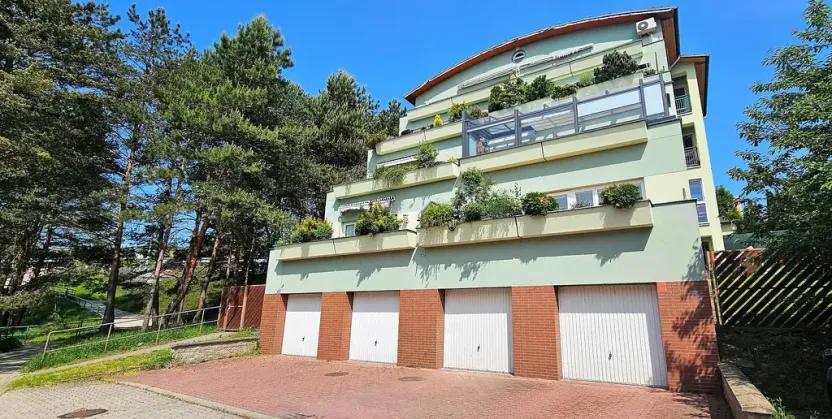 Pronájem bytu 2+kk, Brno - Bystrc, Adamcova, 67 m2
