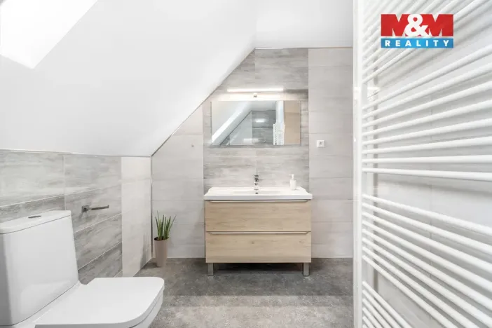 Prodej rodinného domu, Tanvald, Poštovní, 179 m2