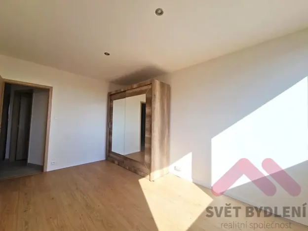 Pronájem bytu 3+kk, Praha - Bohnice, Hlivická, 72 m2
