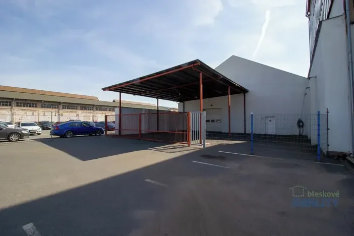 Pronájem skladu, Brandýs nad Labem-Stará Boleslav, 345 m2