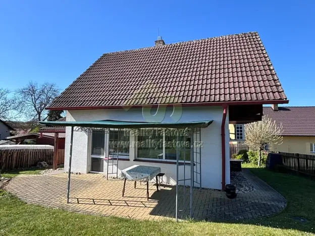 Prodej rodinného domu, Břasy, 72 m2