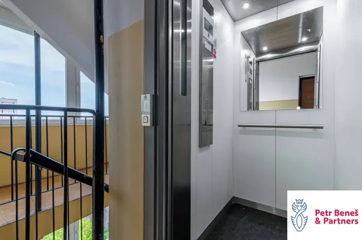 Prodej bytu 2+kk, Rakovník, V Lukách, 41 m2