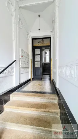 Pronájem bytu 3+1, Praha - Karlín, Kubova, 92 m2