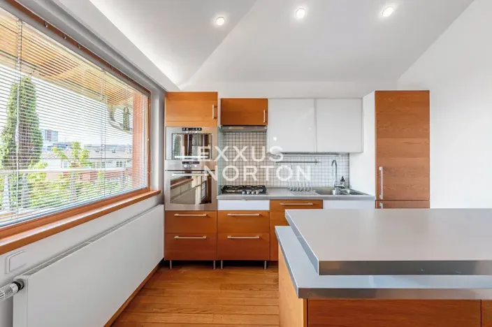Pronájem bytu 3+kk, Praha - Jinonice, U dětského hřiště, 98 m2