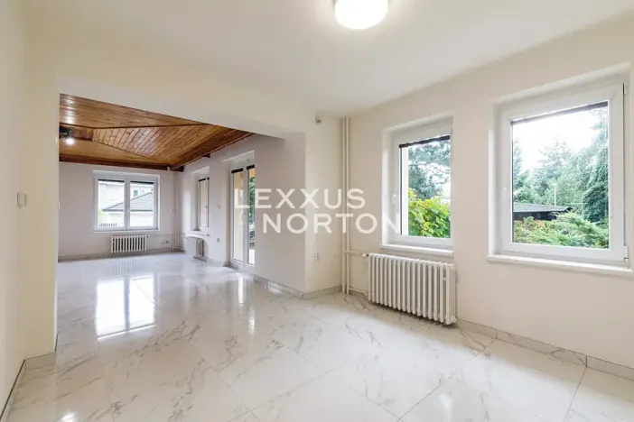 Pronájem rodinného domu, Praha, Ke smrčině, 270 m2