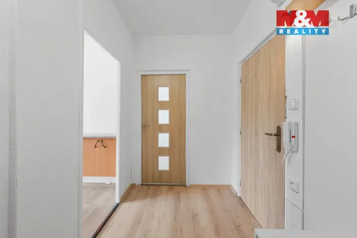 Pronájem bytu 1+1, Ústí nad Labem, Jizerská, 42 m2