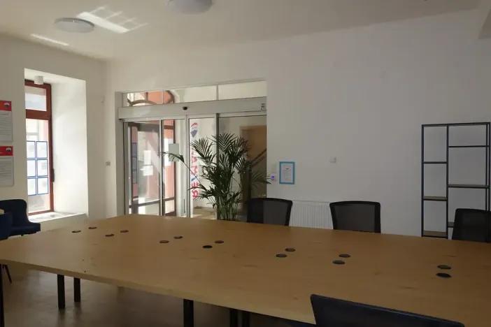 Pronájem obchodního prostoru, Brno, Údolní, 104 m2