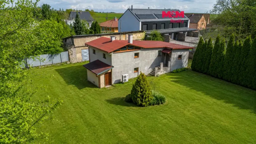 Prodej rodinného domu, Lošany, 170 m2