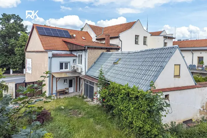 Prodej rodinného domu, Zásmuky, Komenského nám., 133 m2