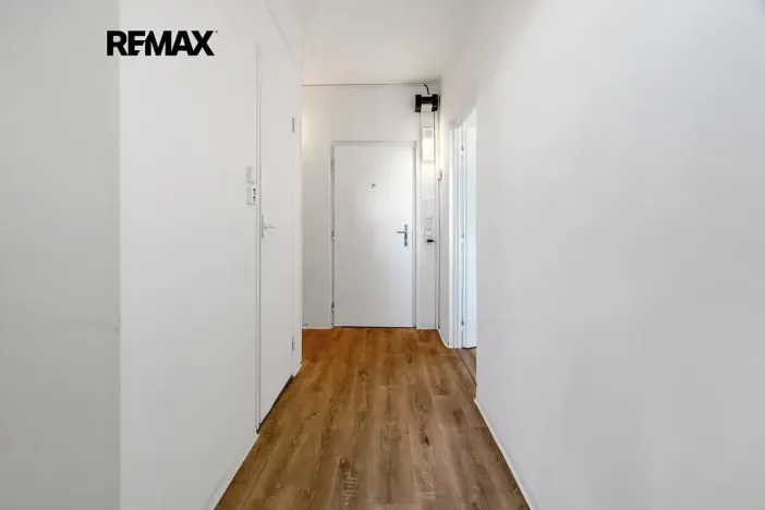 Prodej bytu 1+1, Hradec Králové, třída Edvarda Beneše, 41 m2