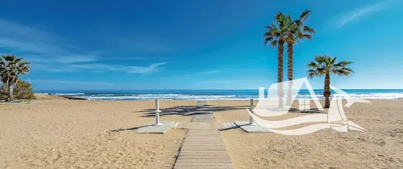 Prodej bytu 4+kk, Torrevieja, Španělsko, 96 m2