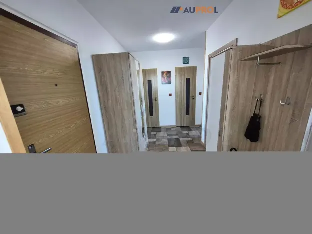 Prodej bytu 3+1, Praha - Horní Měcholupy, Milánská, 89 m2