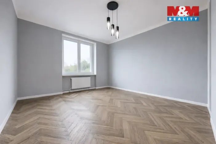 Prodej bytu 3+1, Bukovany, 84 m2